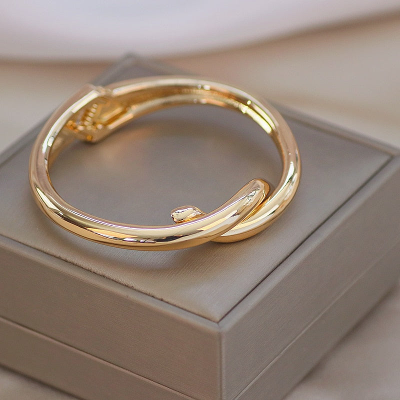 Metal Geometric Open Bracelet