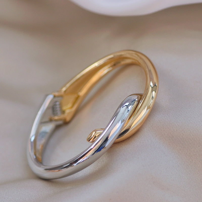 Metal Geometric Open Bracelet