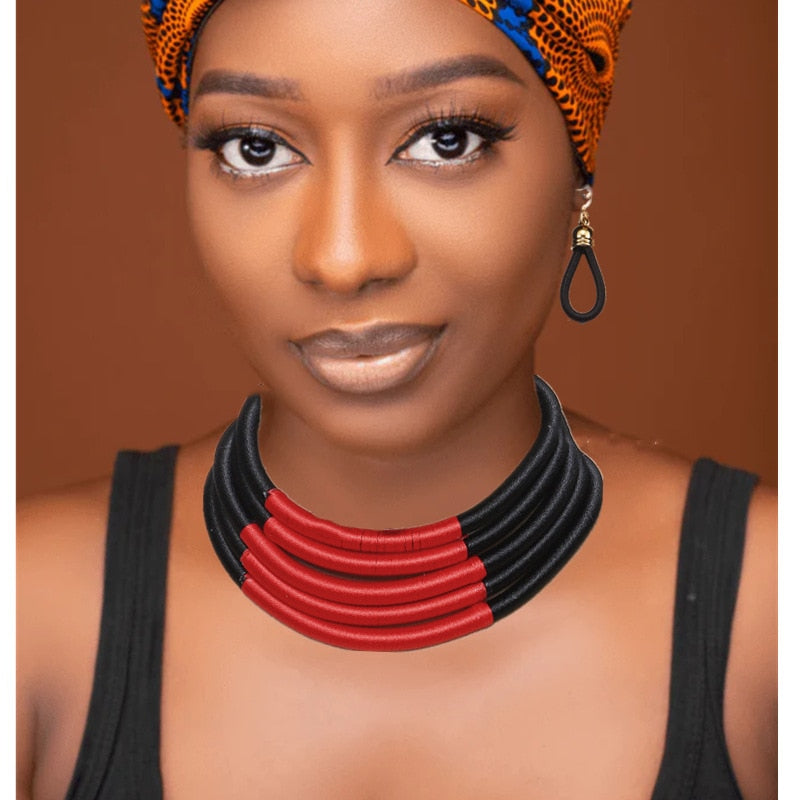 Model using Multi-layer Woven Jewelry Set