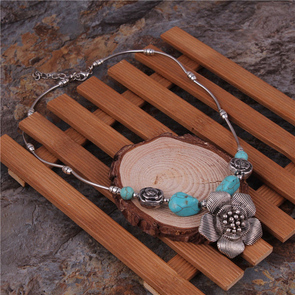 Flower Silver Carved Necklaces