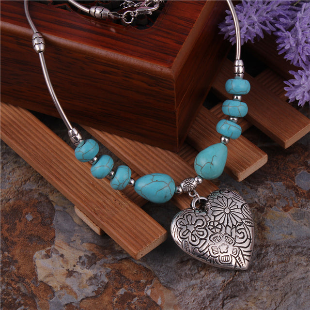 Heart Silver Carved Necklaces