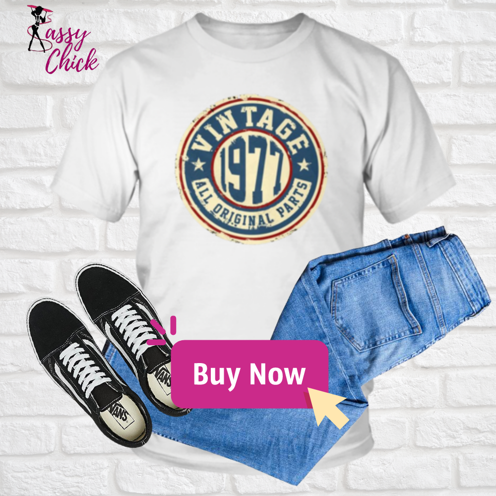 Vintage 1977 T-Shirt