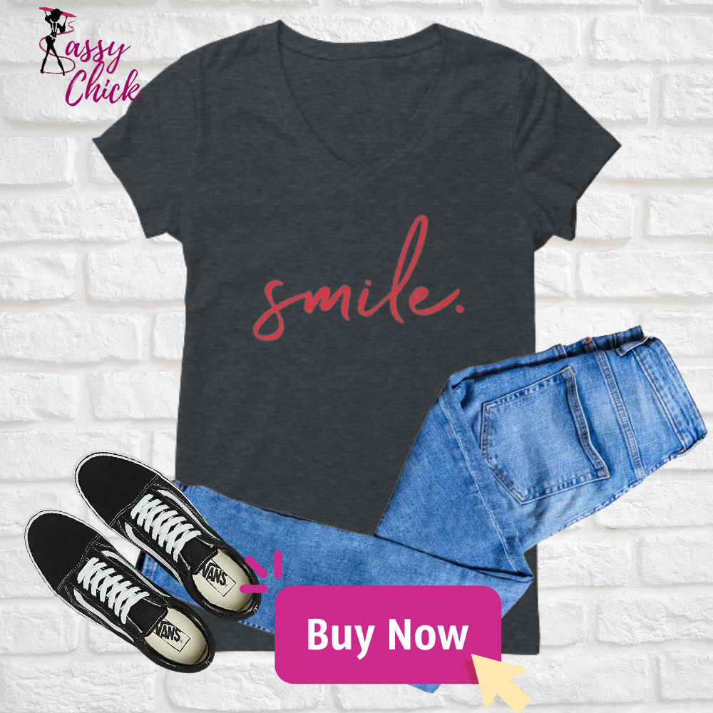 Smile V-neck Shirt