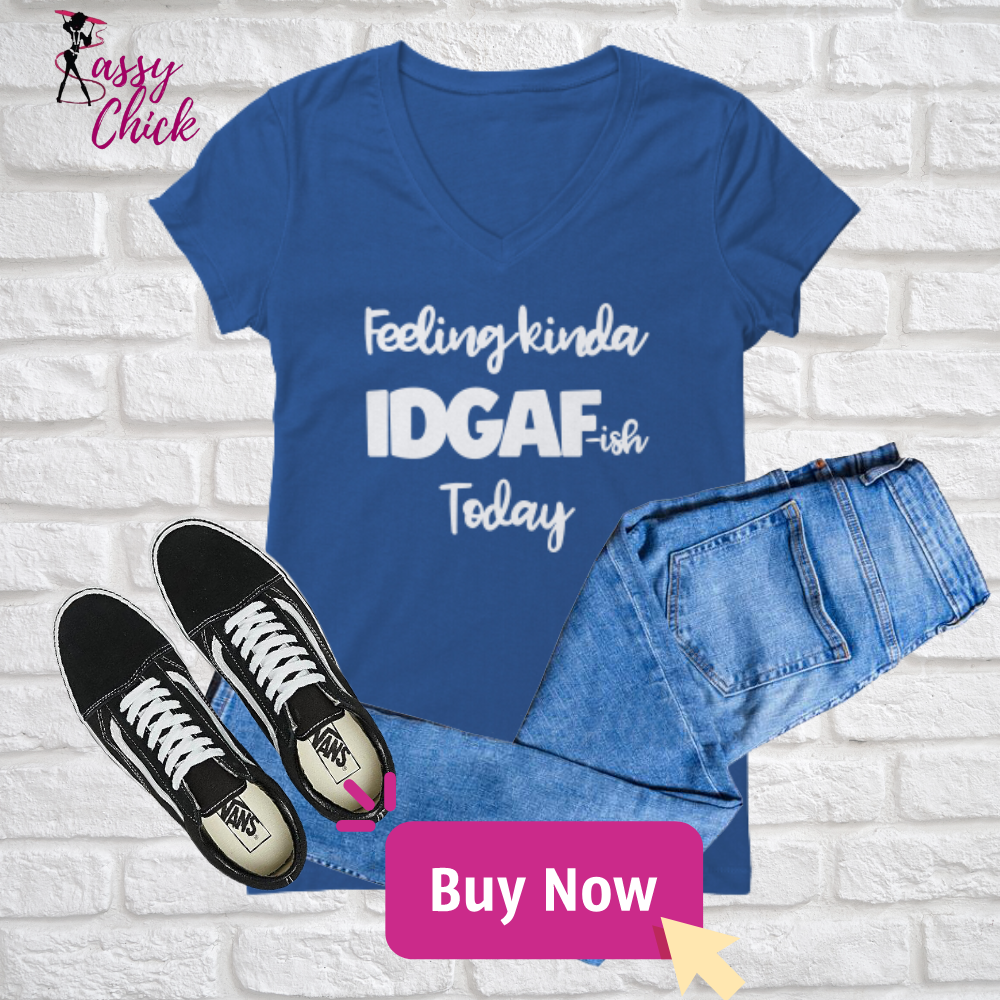 "Feeling Kinda 2" V-neck Shirt