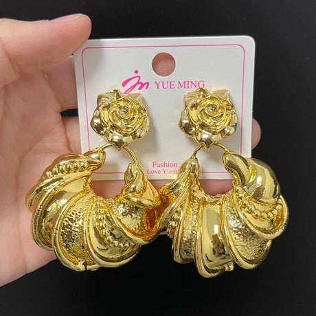 African Irregular Design Jewelry Set