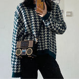 Model using Acrylic Radio Bag Box Shaped Purse