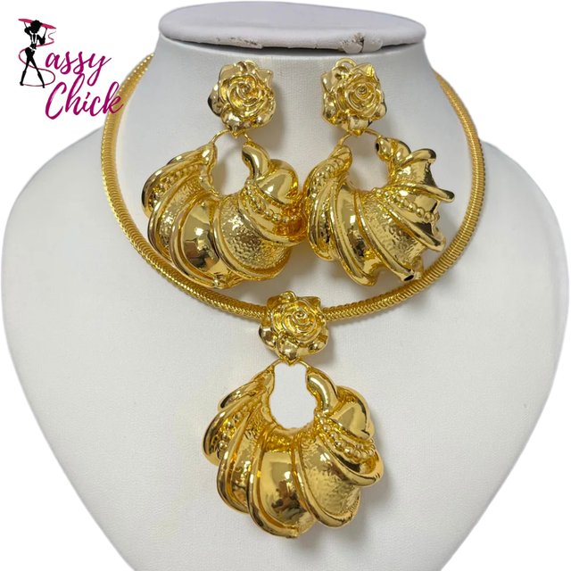 African Irregular Design Jewelry Set Sassy Chick Logo