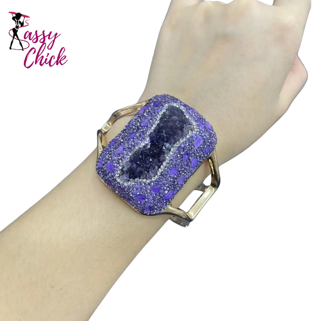 Amethyst Inlaid with Purple Gravel Sassy Chick Logo