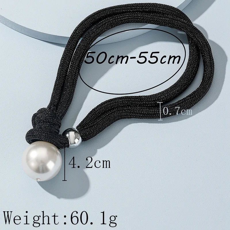 Big Pearl Statement Pendant Necklace size