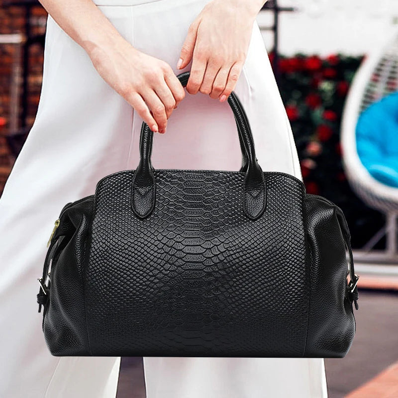 Model using Black Commuter Crocodile Pattern Women's Bag