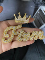 Gold pendant 