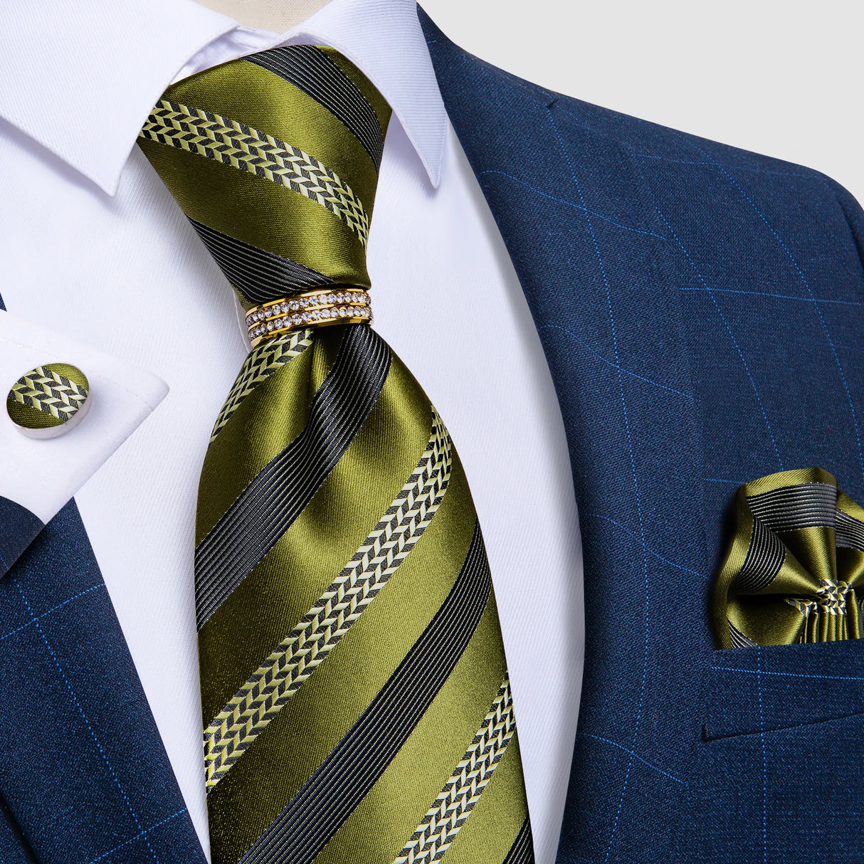 green geometric pattern tie set