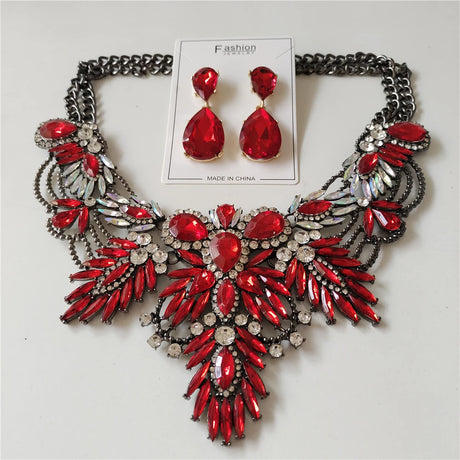 Boho Multicolor Leaf Choker red