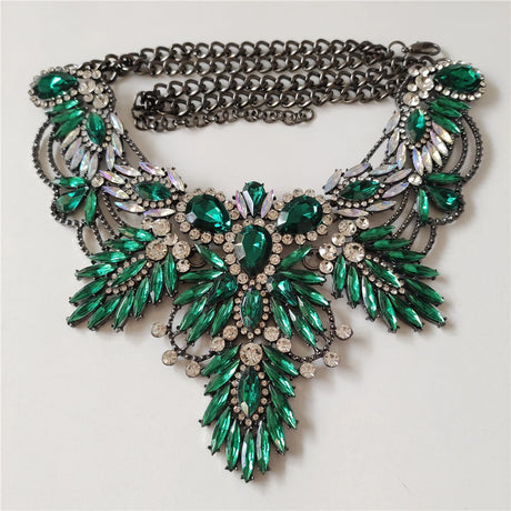 Boho Multicolor Leaf Choker green