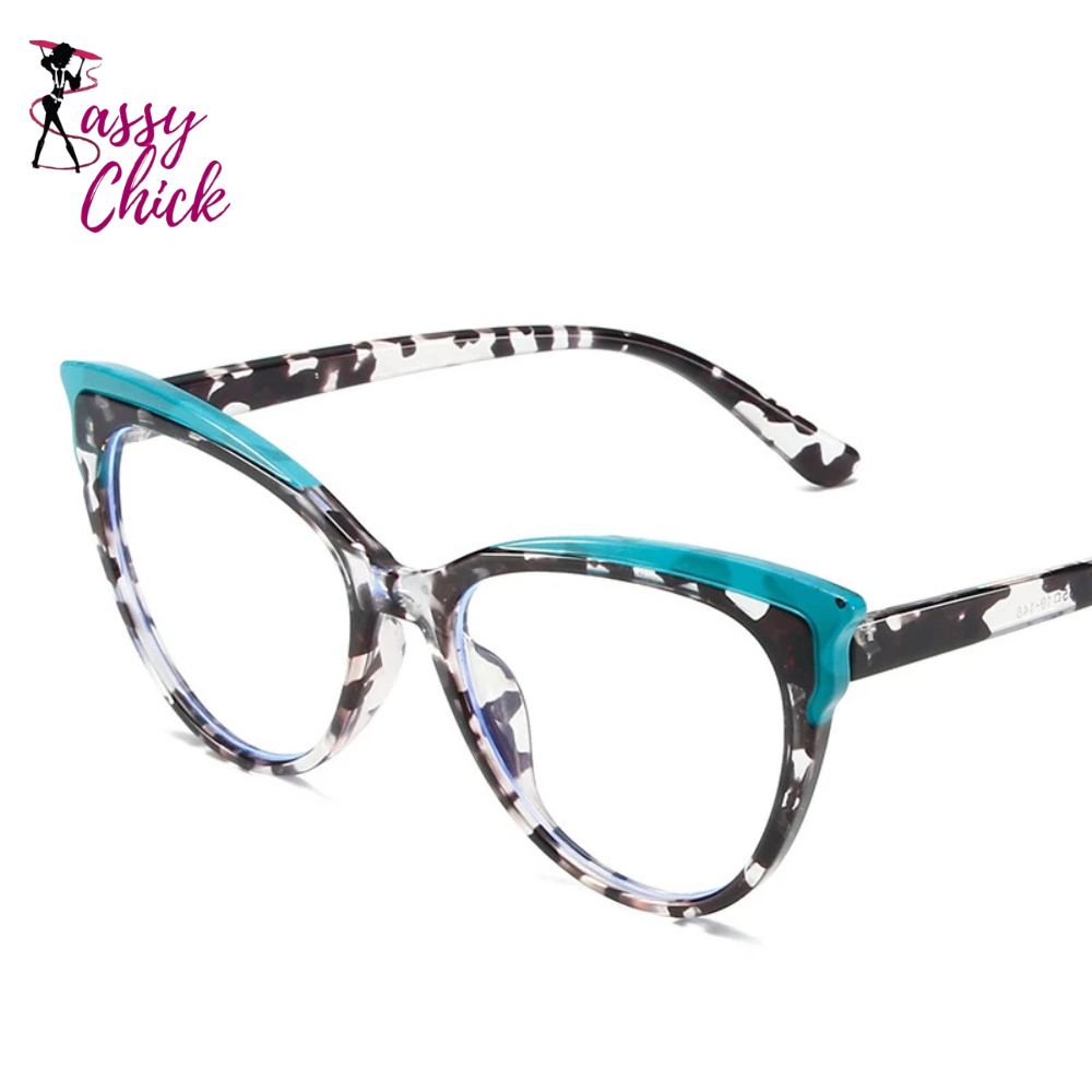Casual Presbyopia Eyewear Sassy Chick Logo