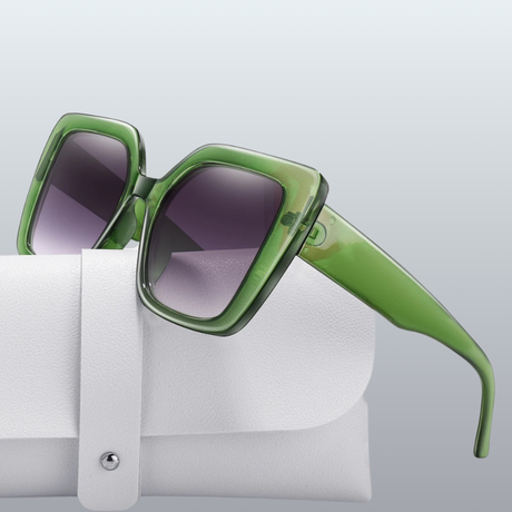 Green Casual UV Protection Stone Shades Color Sunglasses