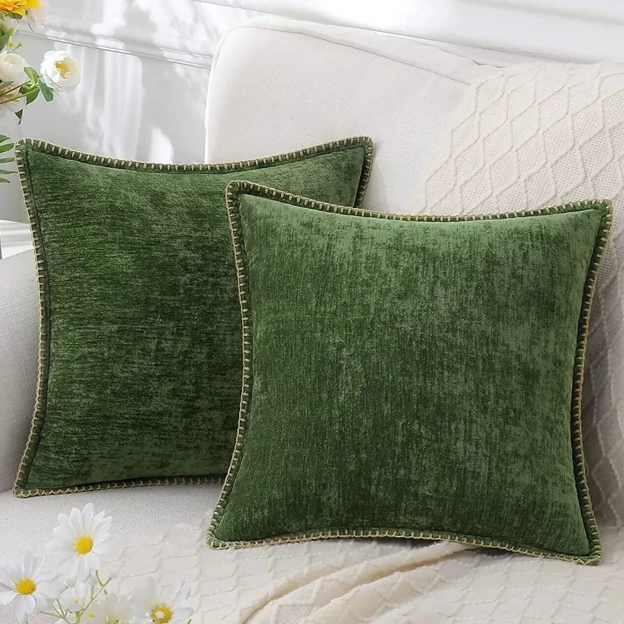Soft chenille 45x45cm decorative throw pillow cover for couch, sofa, or bed