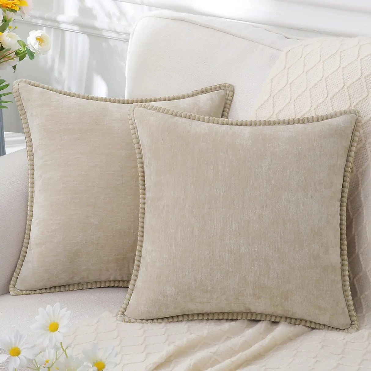 Soft chenille 45x45cm decorative throw pillow cover for couch, sofa, or bed
