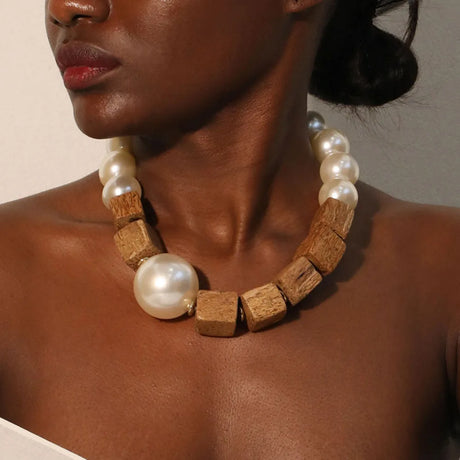 Model Using Collar Big Beads Handmade Statement Necklace