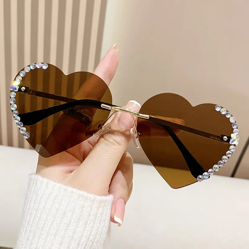 Brown Crystal Loving Heart Fashionable Frameless Gradient Sunglasses