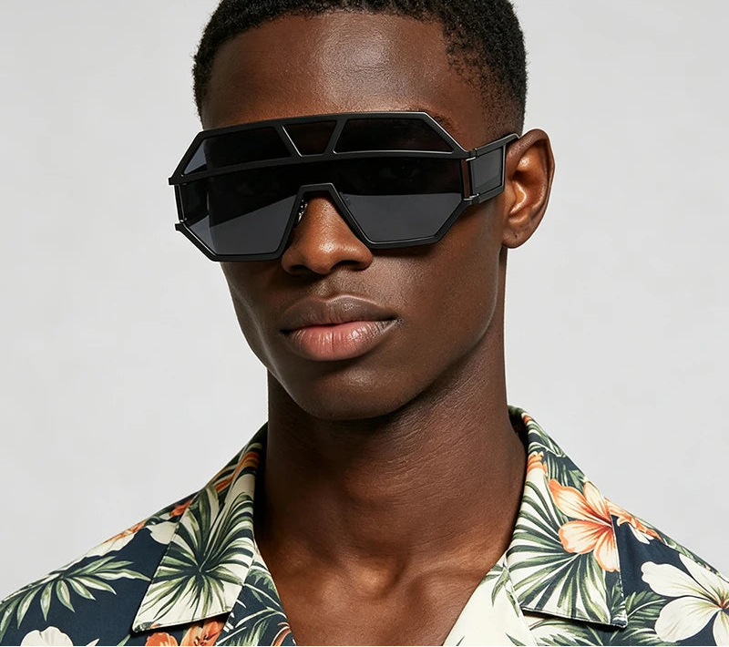 Model Using Cyberpunk Oversized Big Frame UV400 Sunglasses