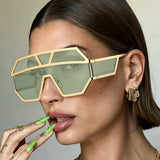 Model Using Cyberpunk Oversized Big Frame UV400 Sunglasses