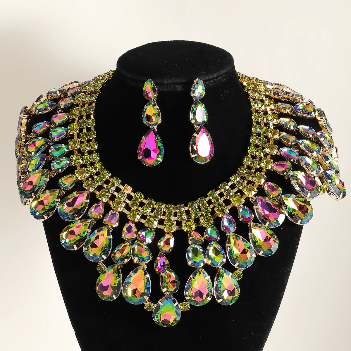 Elegant Banquet Geometric Rhinestone Jewelry Accessories green