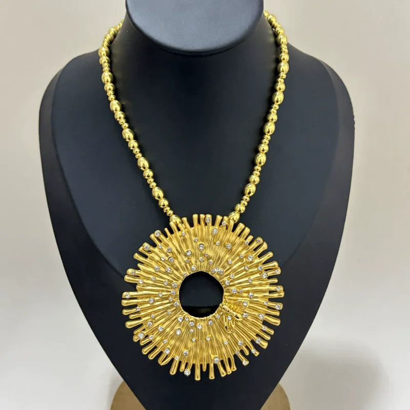 Gold Fashion Beaded Rhinestone Round Pendant Necklace