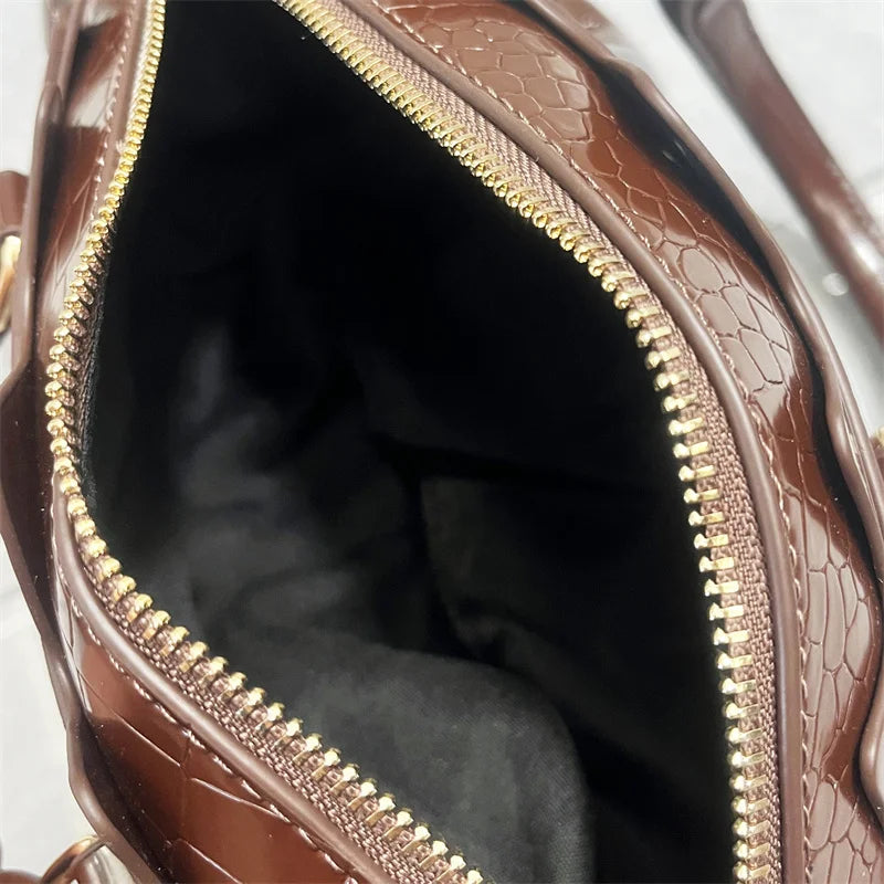 Fashion Crocodile Shape Handbag