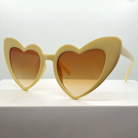 Fashion Heart Shaped UV400 Sunglasses