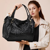 Model Using Fashion Light Cowhide Black Handbag