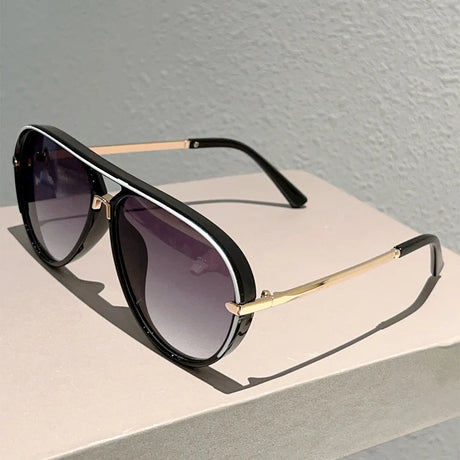 Black Fashion Multi-color Gradient Vintage Pilot Sunglasses