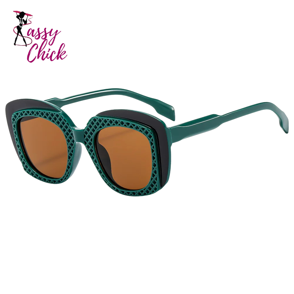 Fashion Splicing Color Punk Women Sunglasses Sassy Chick Logo