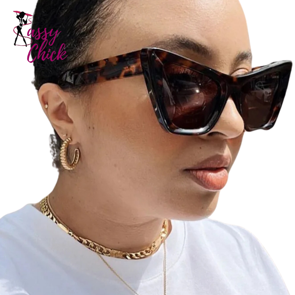 Fashion Triangle Frame Cat-eye Sunglasses Sassy Chick Logo