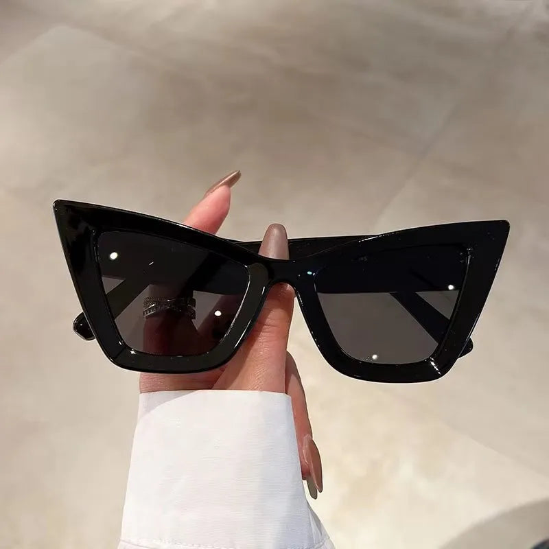 Black Fashion Triangle Frame Cat-eye Sunglasses