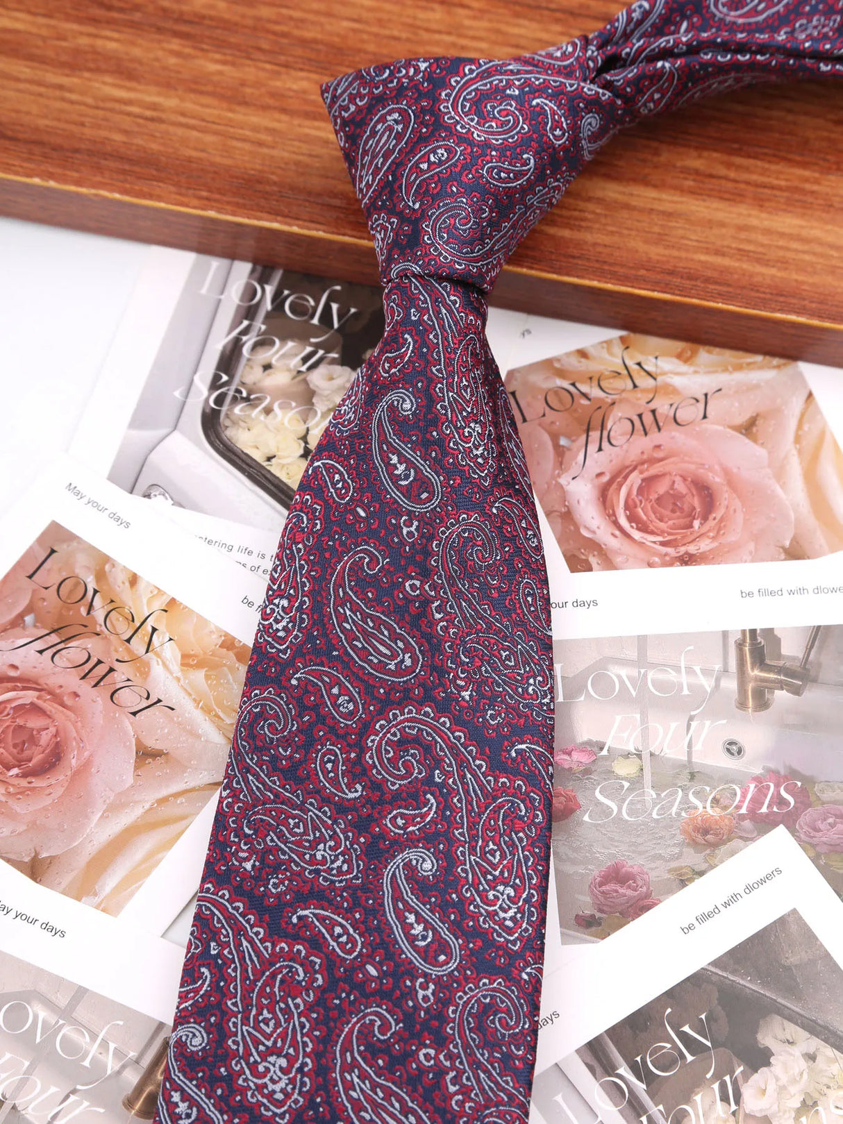 Violet Floral Casual Wear Jacquard Suits Necktie