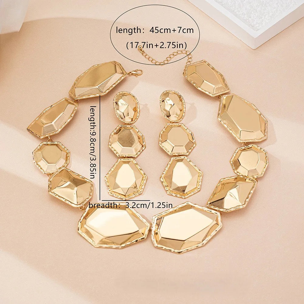 Size of Geometric Design Connect Necklace and Earring