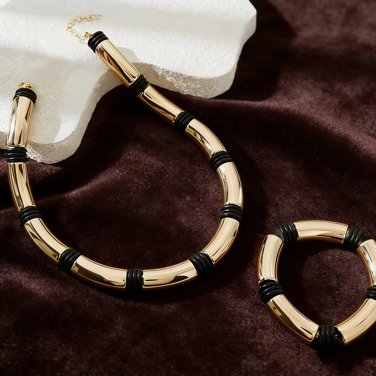 Gold Bamboo Layered Collar Minimalist Statement Jewelry Set 
