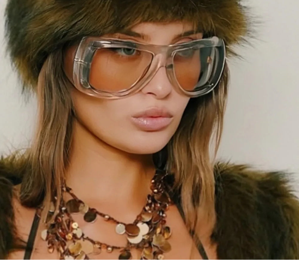 Model Using Gradient Hip-Hop Vintage Oversized Sunglasses