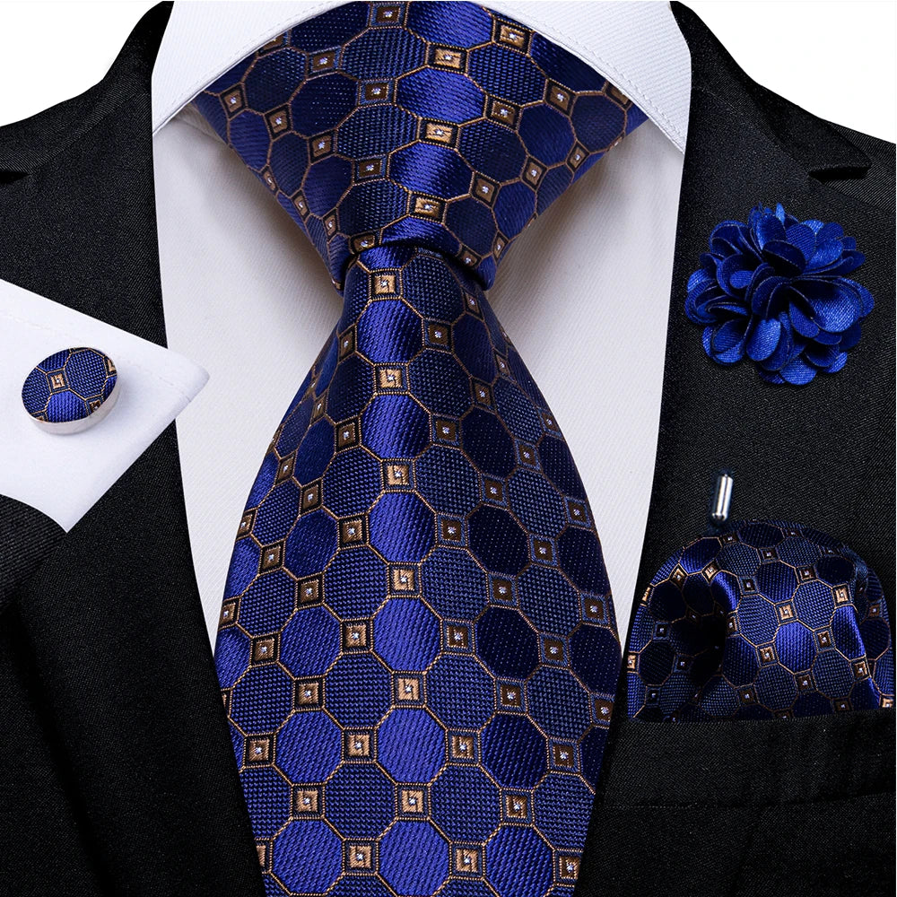 blue diamond pattern tie set
