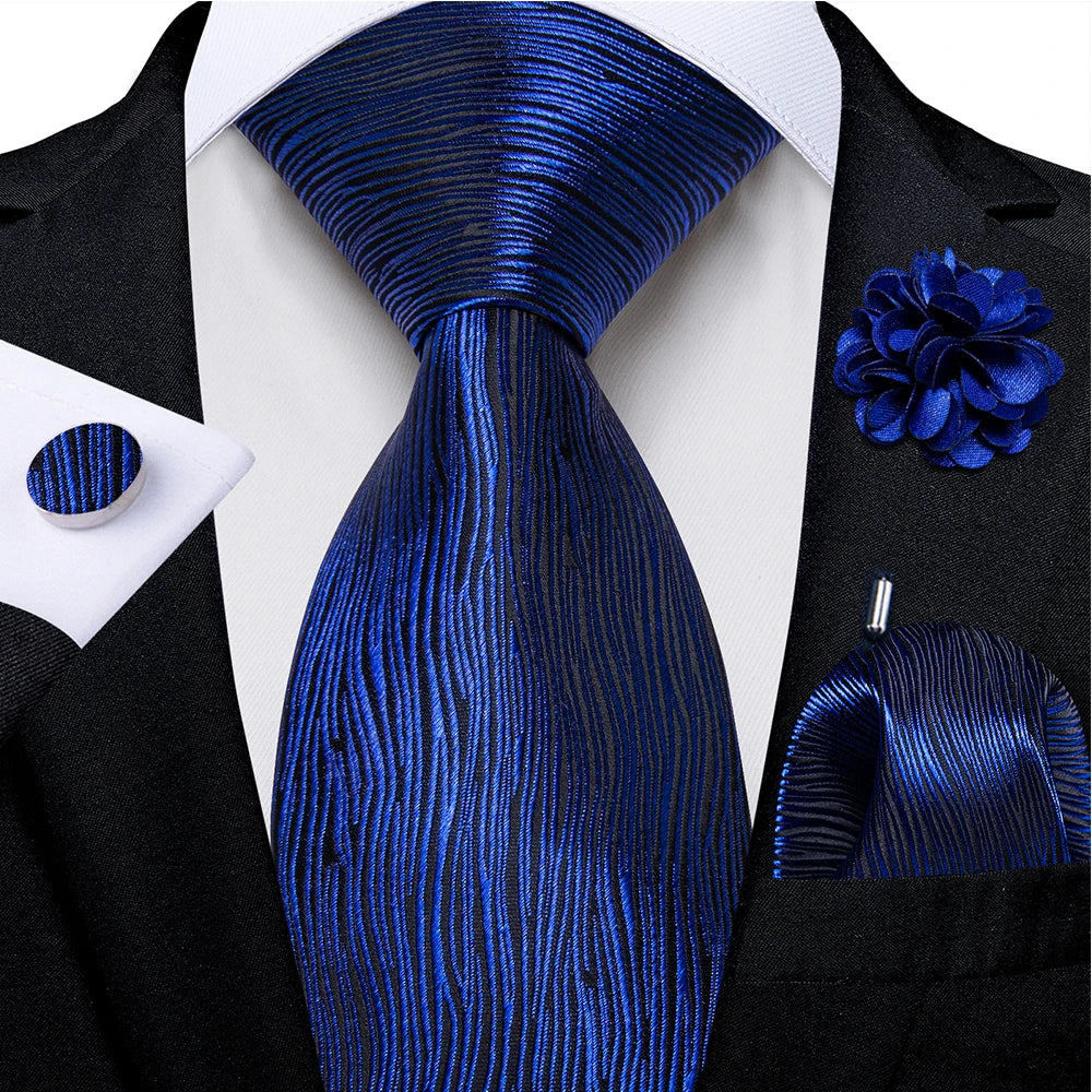 blue line pattern tie set