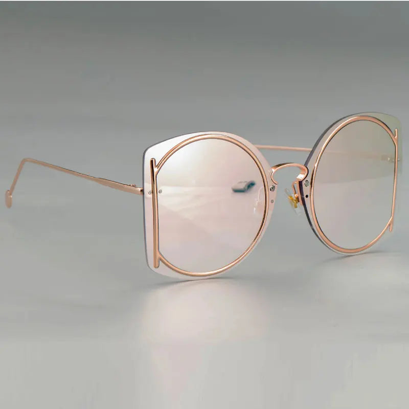 Luxurious Sunglasses Gradient Lens for Women