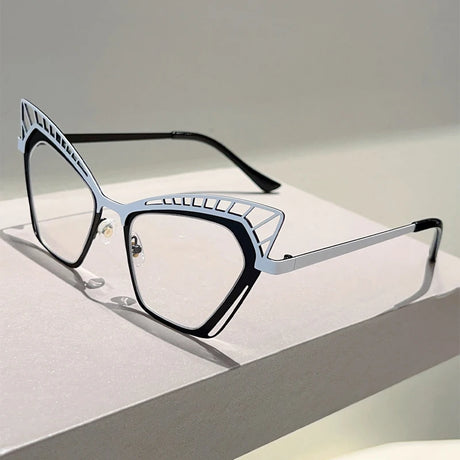 Silver black hallowed rim cat eye glasses 