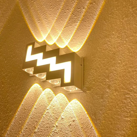 IP65 waterproof LED wall lamp for indoor and outdoor use, mounted on wall
