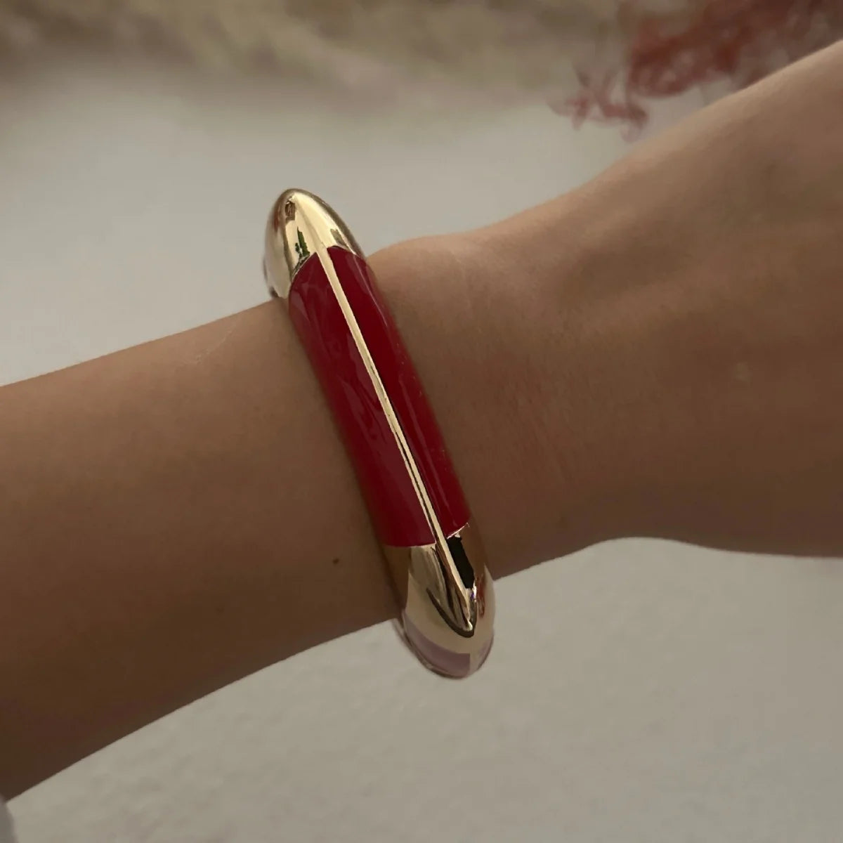 Irregular Geometric Rhinestone Red Imitation Enamel Bangle