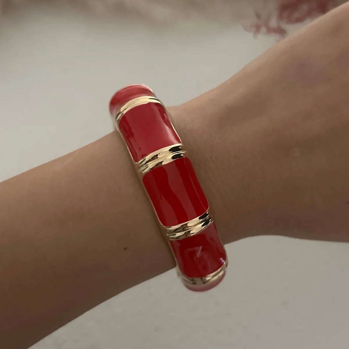 Irregular Geometric Rhinestone Red Imitation Enamel Bangle