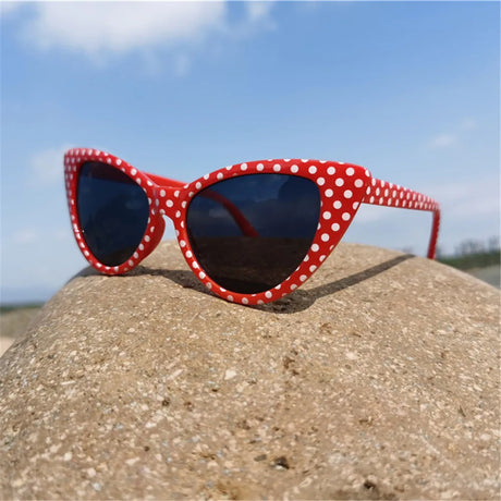 Ladies Fashion Dot Cat Eye Sunglasses