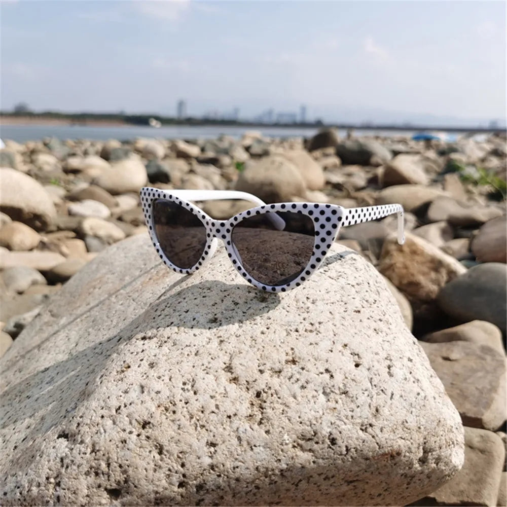 Ladies Fashion Dot Cat Eye Sunglasses