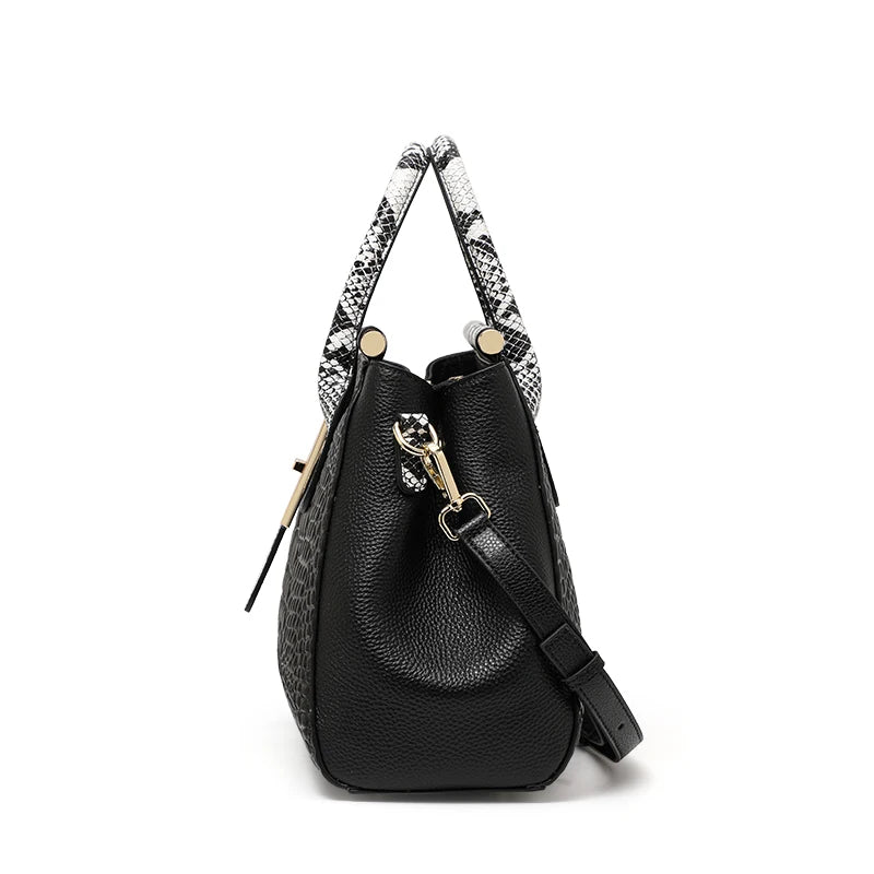 Large Capacity Leather Women's Bag