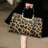 Holding Leopard Print Multiple Compartments Retro Shoulder Bag